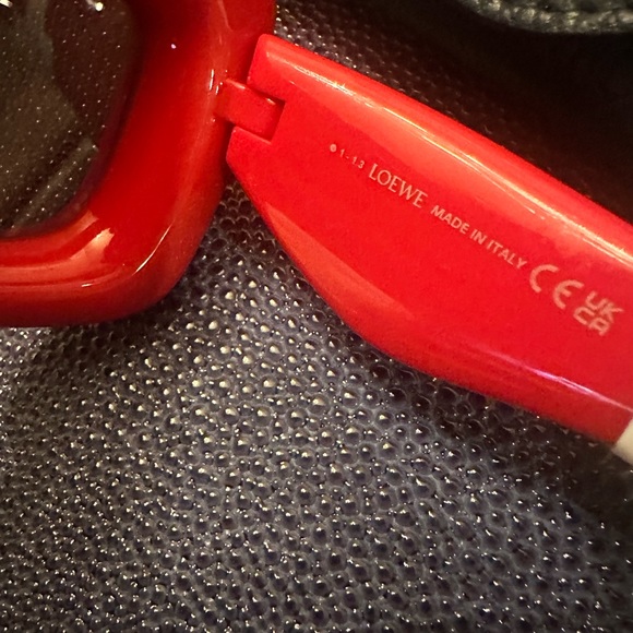 Loewe
Inflated Square Injection Plastic Sunglasses (Brand New) - Picture 4 of 5